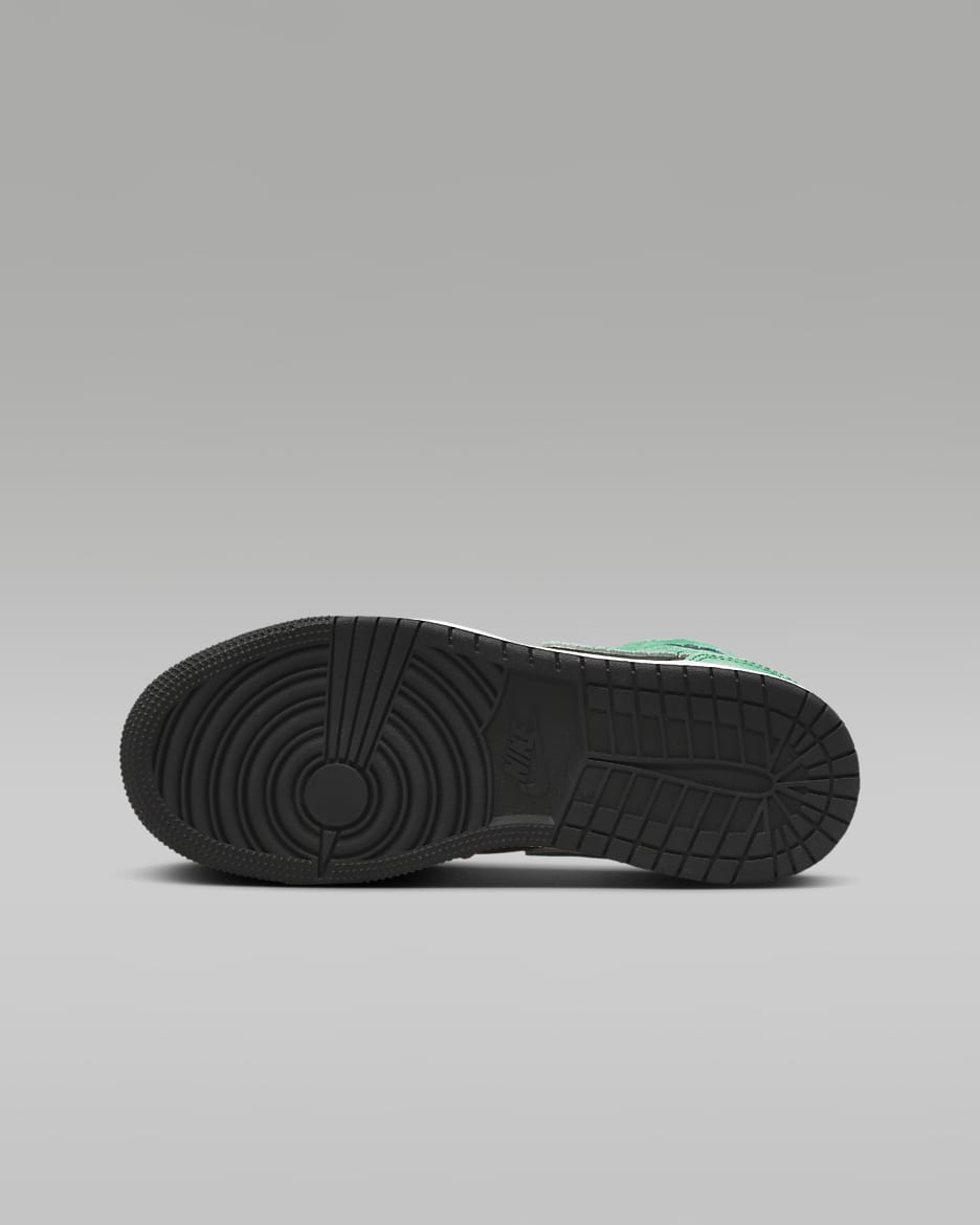 All black jordans with green bottom clearance